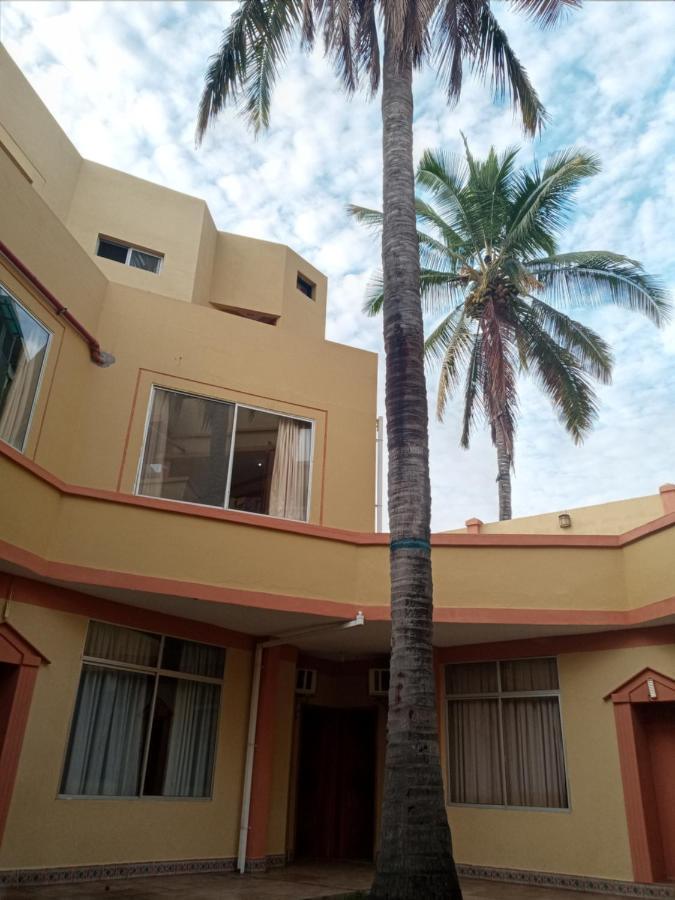 Hotel Palmeras Galapagos Puerto Ayora  Dış mekan fotoğraf