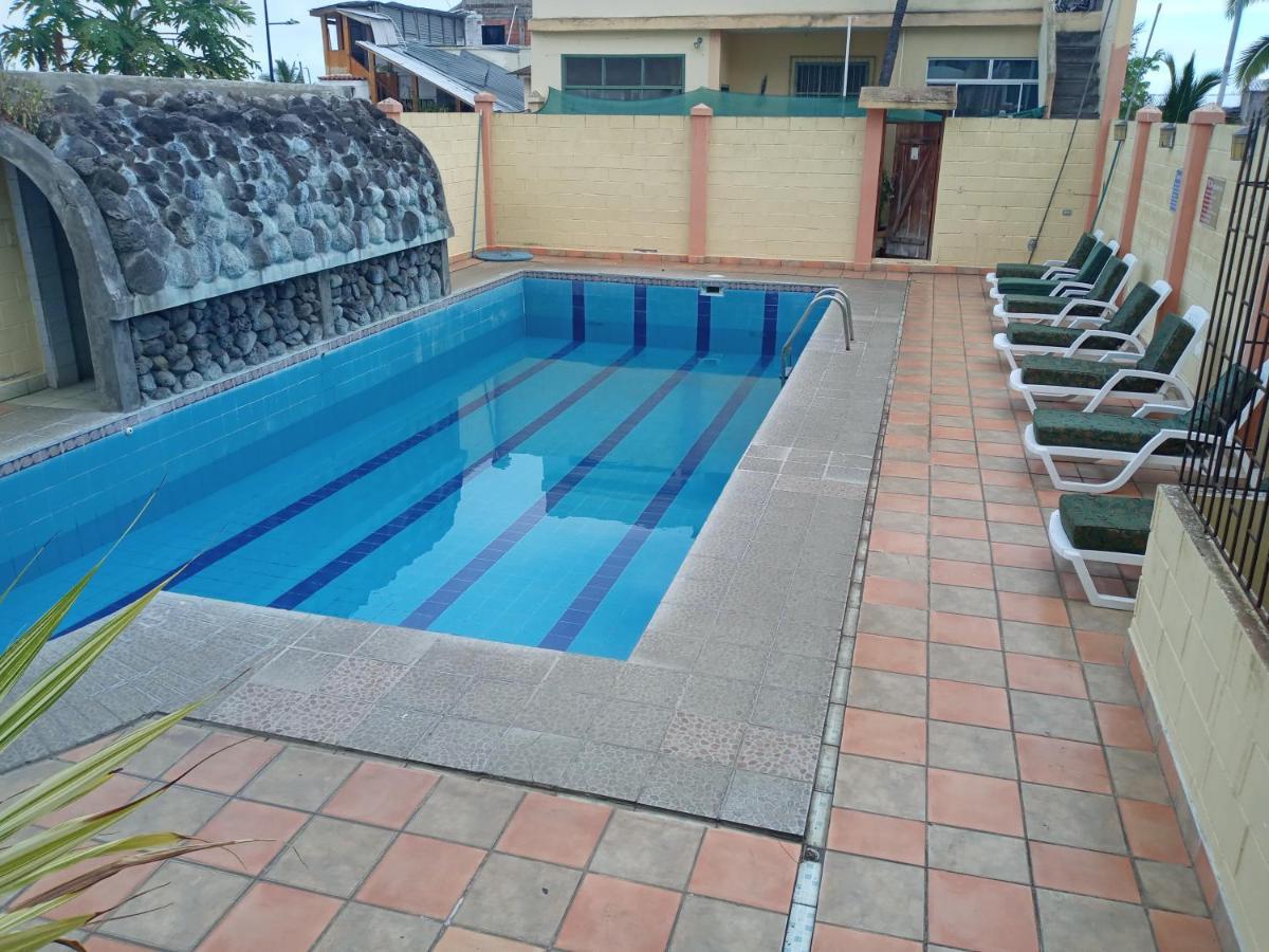 Hotel Palmeras Galapagos Puerto Ayora  Dış mekan fotoğraf