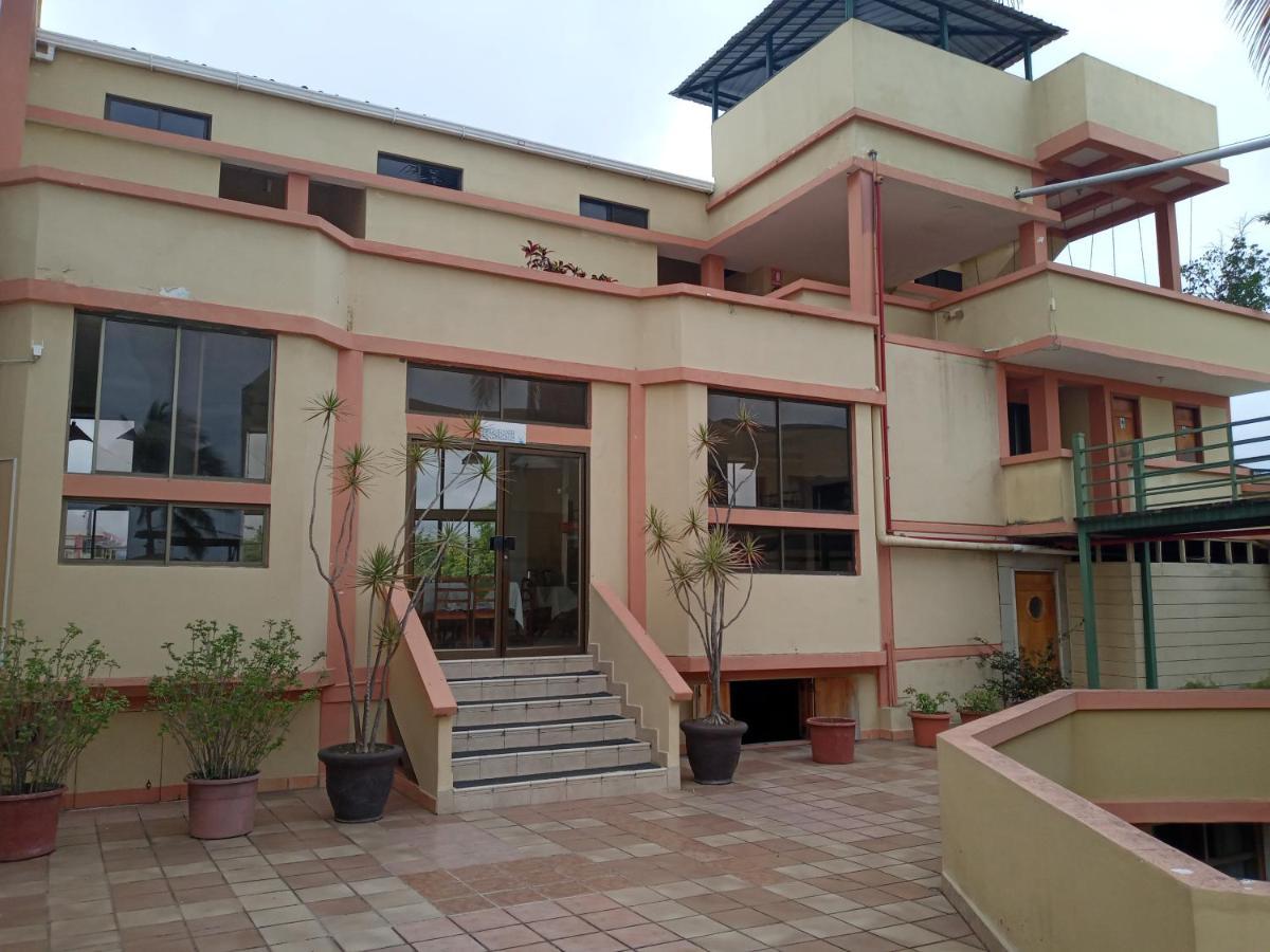 Hotel Palmeras Galapagos Puerto Ayora  Dış mekan fotoğraf